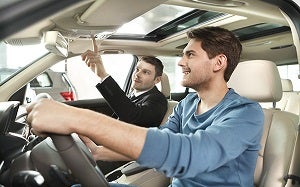 Schedule a test drive at Versa Powersports in Zapopan, Jalisco, México.